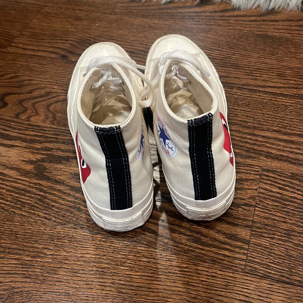 converse - Picture 2 of 3